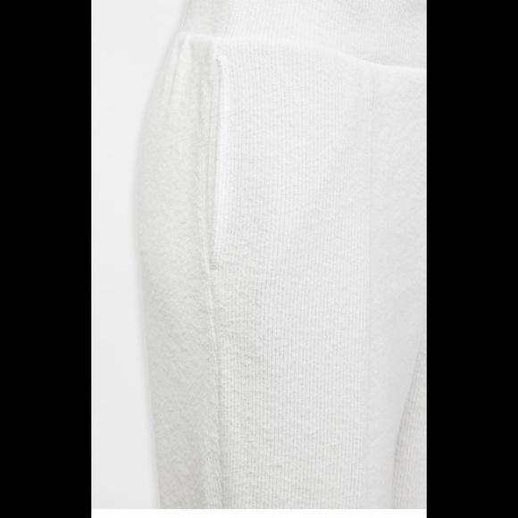 BB Dakota sweatpants NWT size small - Picture 2 of 3